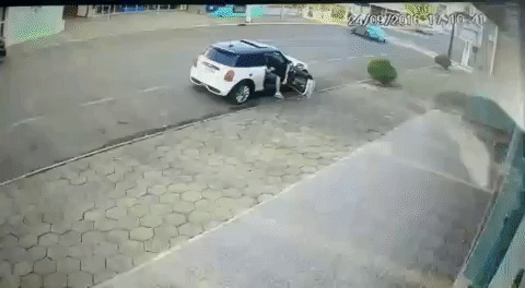 1475826818_giphy.gif
